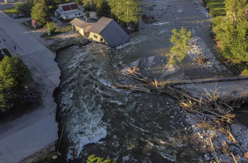  Las aguas de Yellowstone amenazan el suministro de agua en Montana