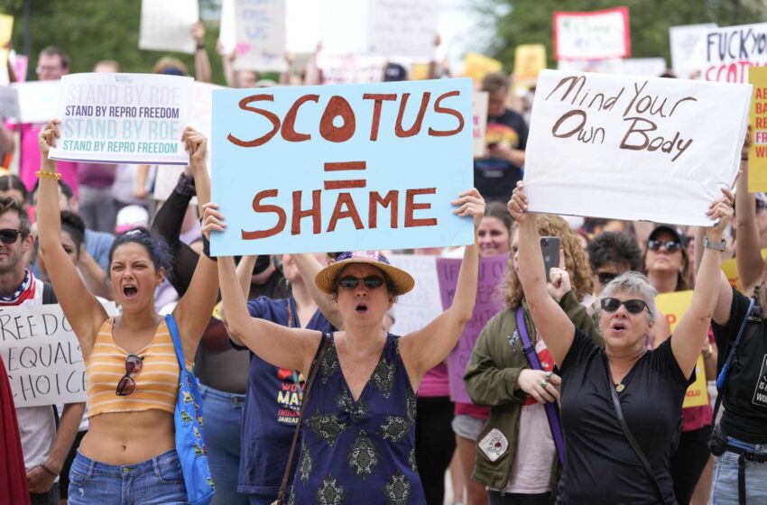  Los opositores y los partidarios del aborto trazan los próximos movimientos tras la revocación de Roe