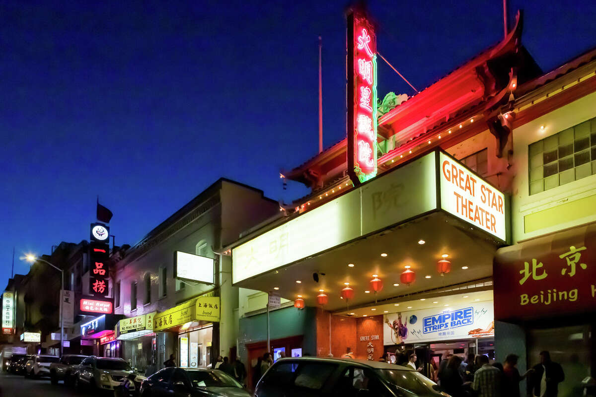 Producción de The Empire Strips Back en el Great Star Theatre de San Francisco, California, el 14 de julio de 2022.