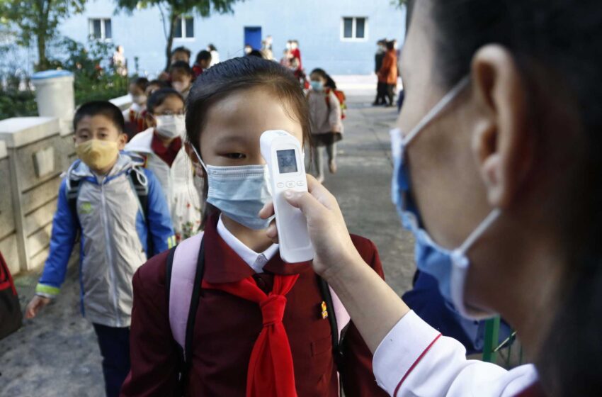  Corea del Norte afirma que no hay nuevos casos de fiebre en medio de las dudas sobre los datos del COVID