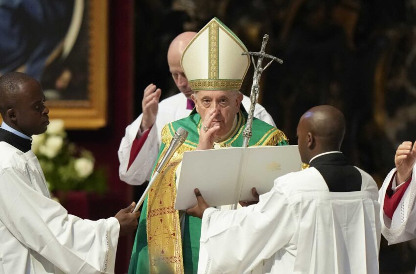  El Papa, que no puede ir al Congo, abraza a los congoleños en Roma