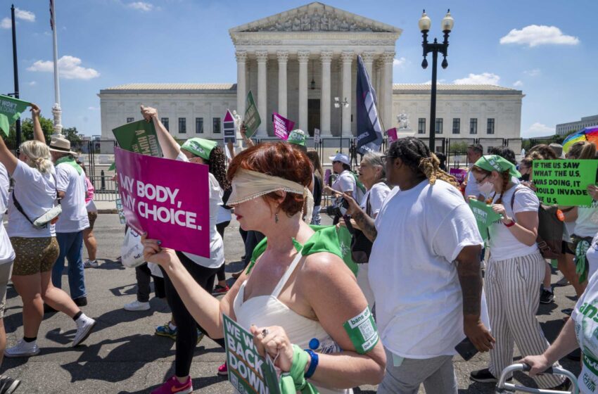  El Tribunal Supremo de Texas bloquea la orden que reanuda los abortos