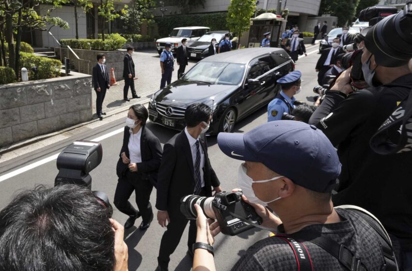  El cuerpo de Abe llega a Tokio mientras el país llora la muerte del ex presidente del gobierno