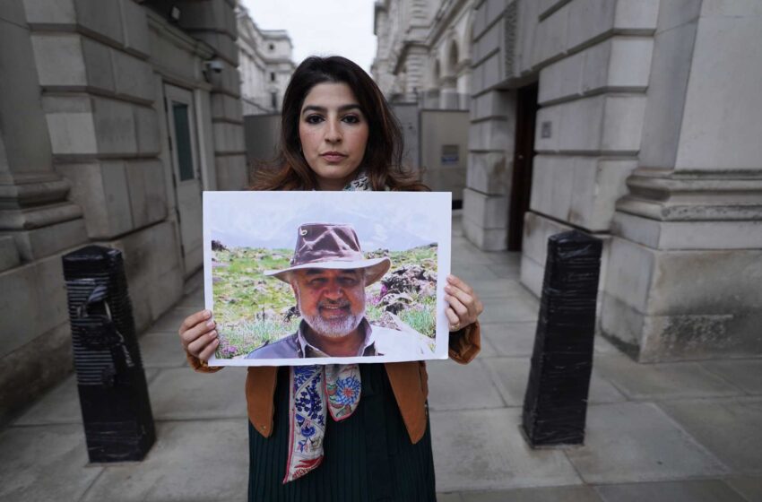  El ecologista británico encarcelado es liberado en Irán