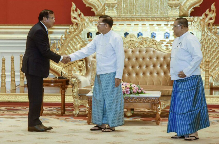  El máximo diplomático chino visita Myanmar en medio de las protestas de la oposición