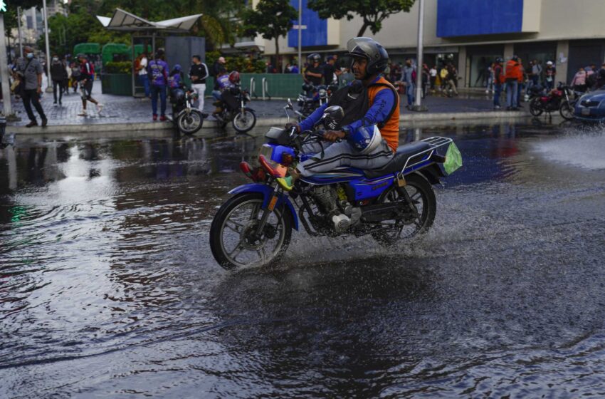  La nueva tormenta tropical Bonnie se dirige a golpear a Centroamérica