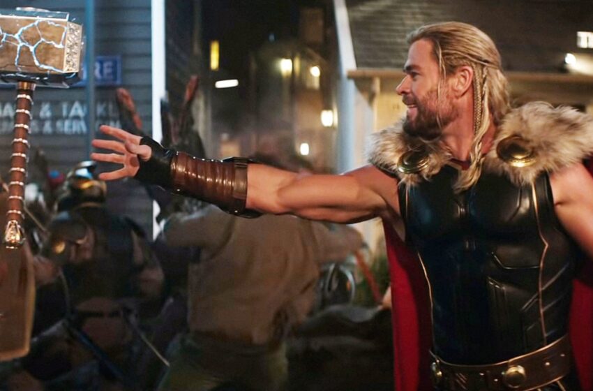 La relación más sexual de Thor es con su martillo