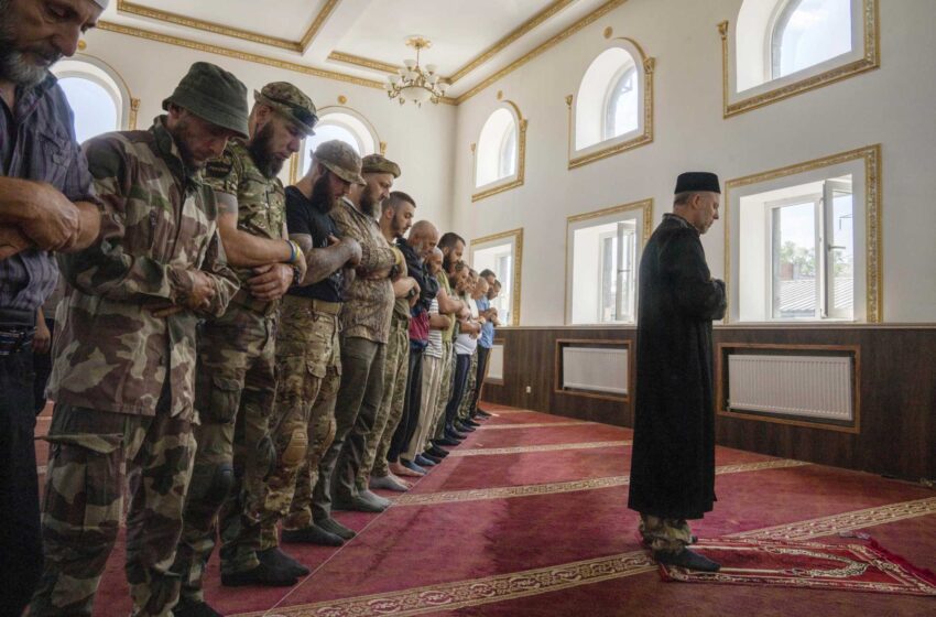  Los musulmanes de Ucrania rezan por la victoria y el fin de la ocupación