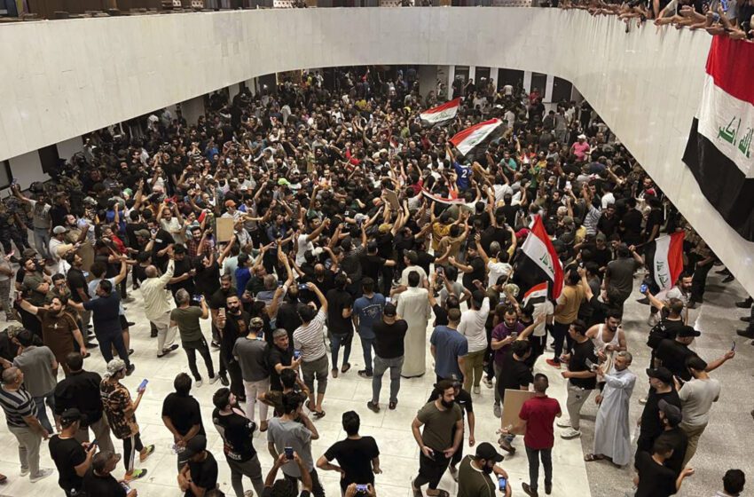  ¿Qué hay detrás del asalto al parlamento iraquí?