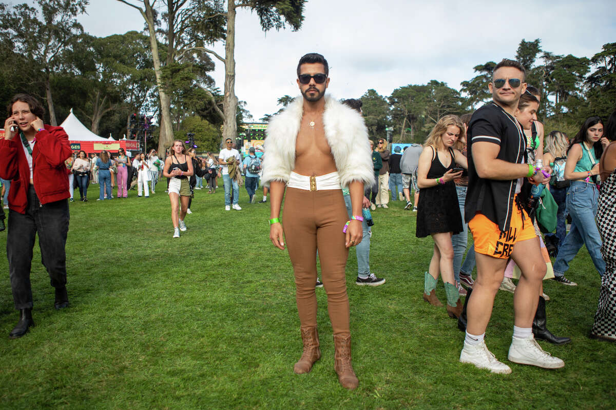 Alexander Haydar posa para una foto en Outside Lands en Golden Gate Park en San Francisco, California, el 5 de agosto de 2022.