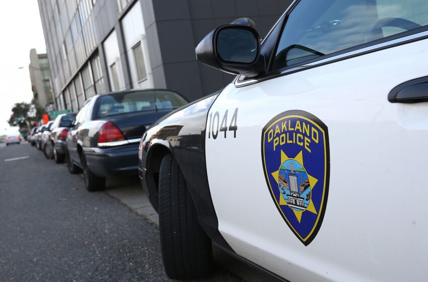  La policía de Oakland arresta a 2 en relación con el tiroteo fatal del conductor de entrega de alimentos