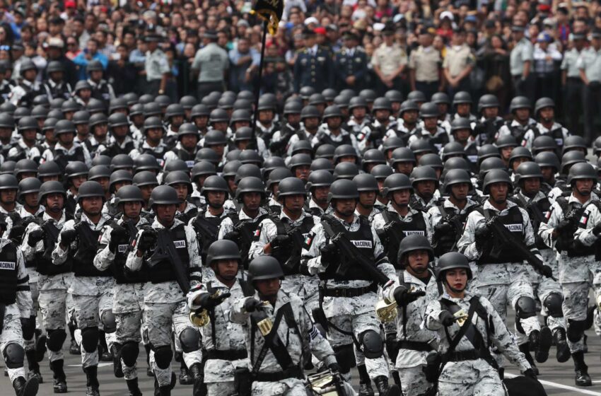  El presidente de México se salta el congreso para mantener al ejército en las calles