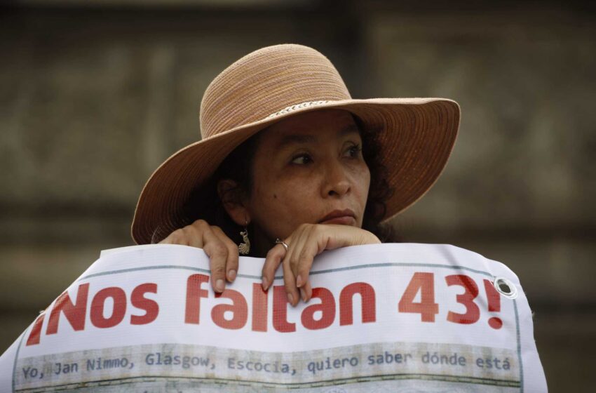 México ve el papel del ejército en el caso de los 43 estudiantes desaparecidos en 2014