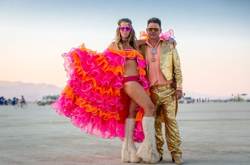  ‘Escasez de pieles’: la tienda de disfraces de San Francisco hace un gran negocio de Burning Man