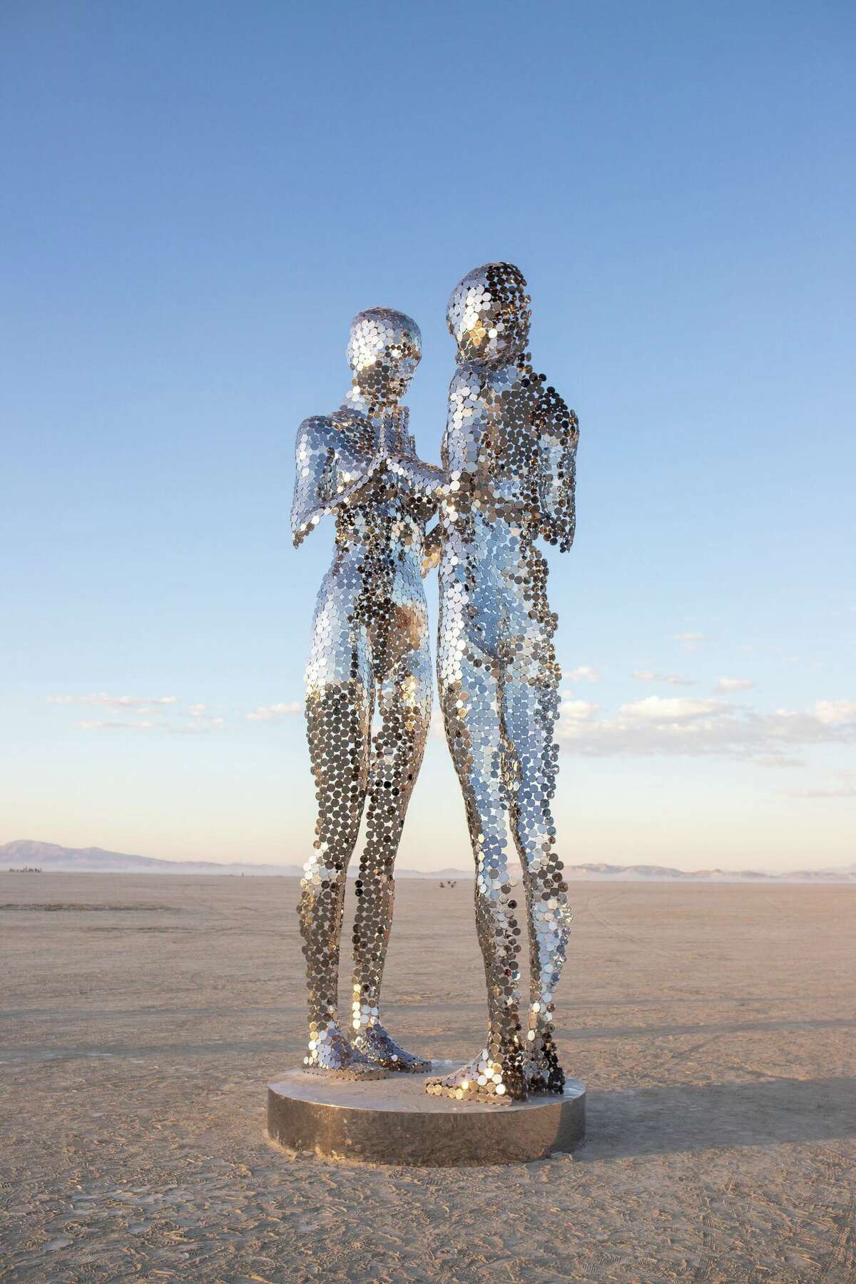 Escultura de Michael Benisty en Burning Man 2022 en Black Rock Desert de Gerlach, Nevada.