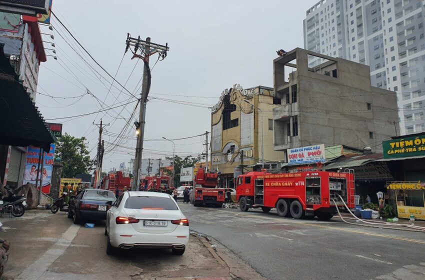  Al menos 32 muertos en el incendio de un karaoke en el sur de Vietnam