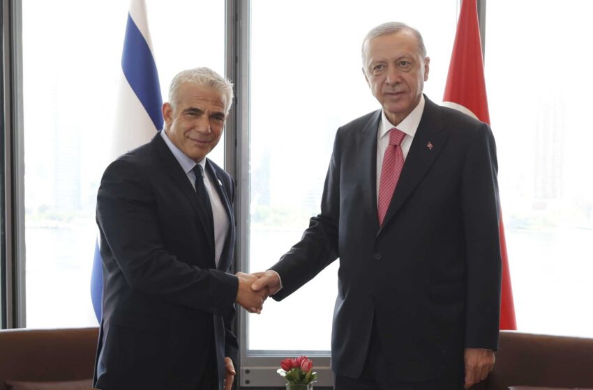  El primer ministro israelí se reúne con el presidente turco, por primera vez en 14 años