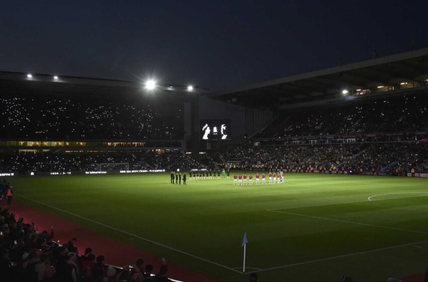  Fulham y Villa ganan en la reanudación de la EPL con homenajes a la reina