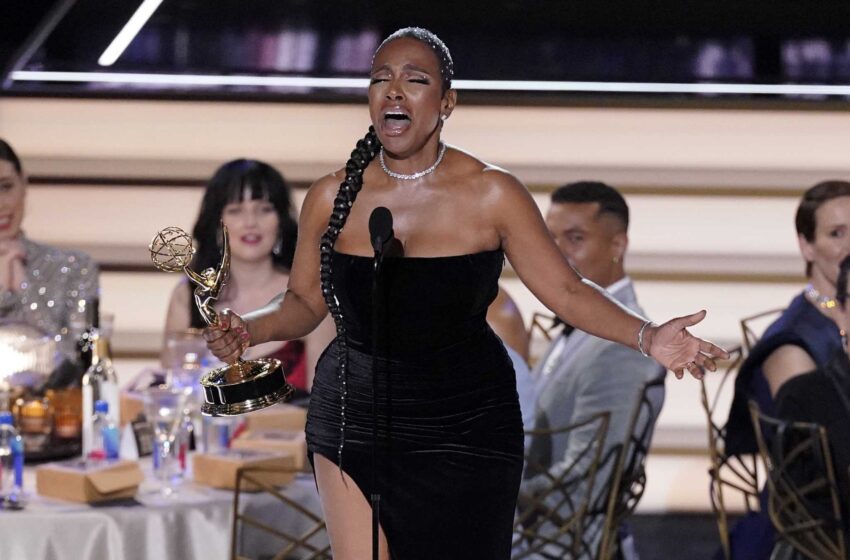  Momentos de los Emmy: La alegría de un ganador -en forma de canción- levanta la noche de los Emmy
