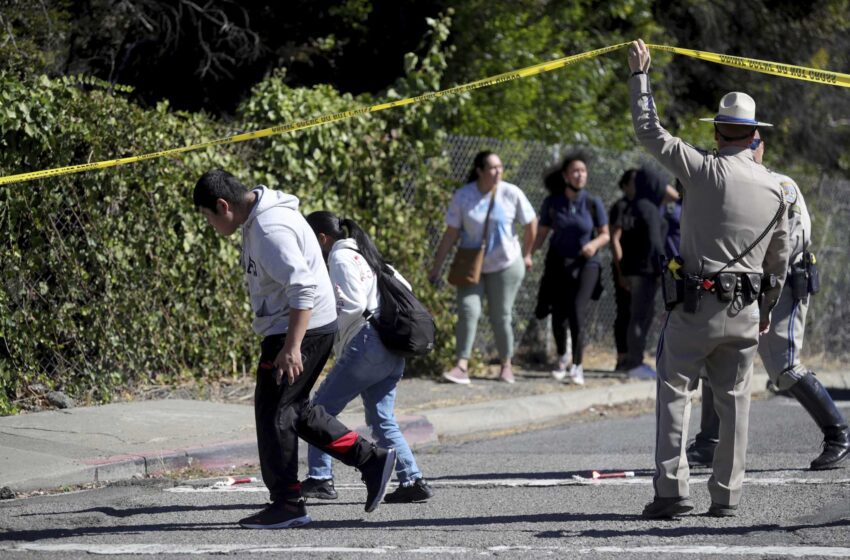  Policía: El tiroteo en la escuela secundaria de Oakland hiere a 6 adultos