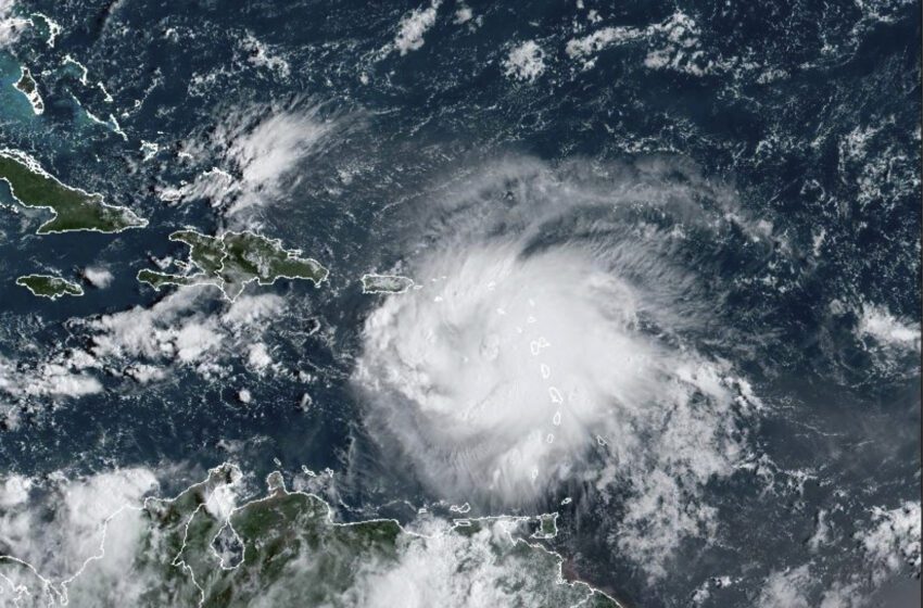  Puerto Rico bajo vigilancia de huracán al acercarse TS Fiona