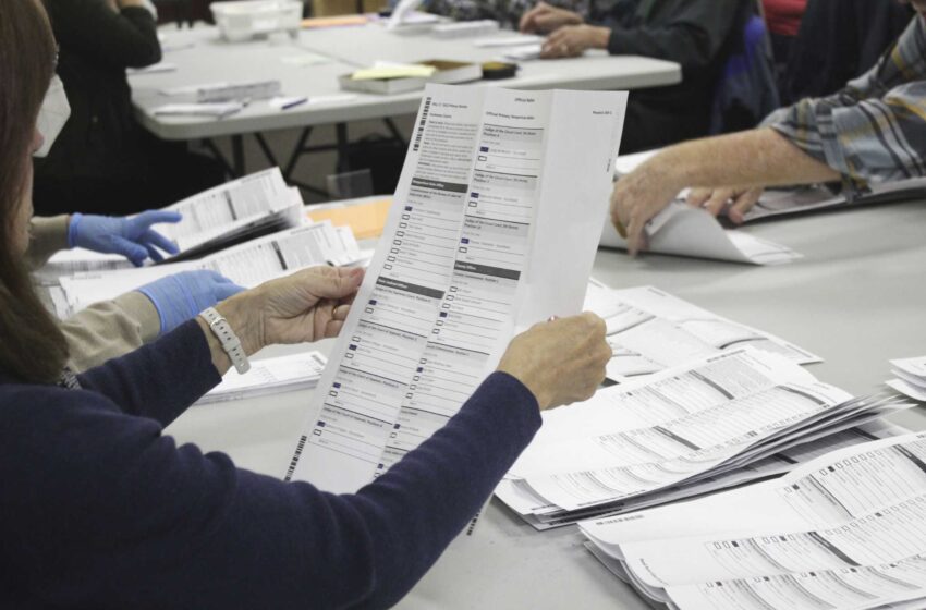  Una avalancha de solicitudes de registros obstaculiza a los funcionarios electorales de Oregón