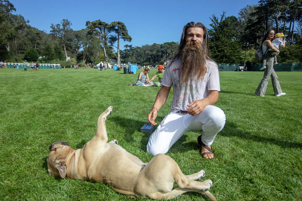 Fruit Jesus en Hardly Strictly Bluegrass en Golden Gate Park en San Francisco el 30 de septiembre de 2022.