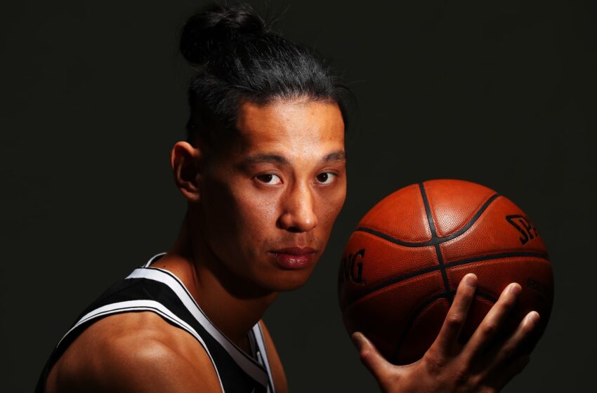 La NBA hizo una fortuna con Jeremy Lin – y luego lo echó a la calle