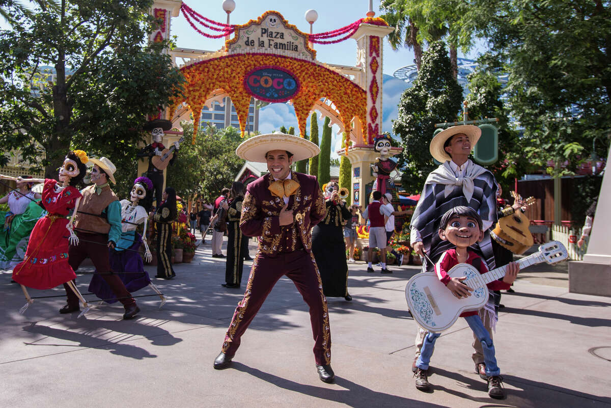 Una celebración musical de "Coco" en Disney California Adventure