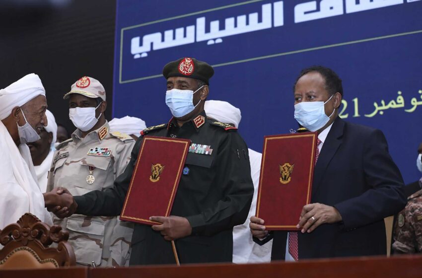  Análisis: Un año después del golpe, grietas en la junta militar de Sudán