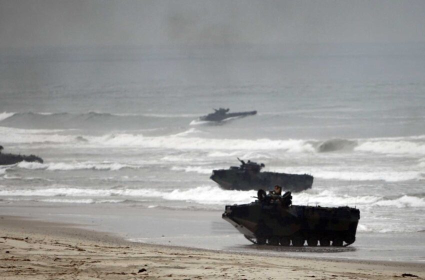  El Cuerpo de Marines suspende el uso de un vehículo de combate para el surf tras un accidente