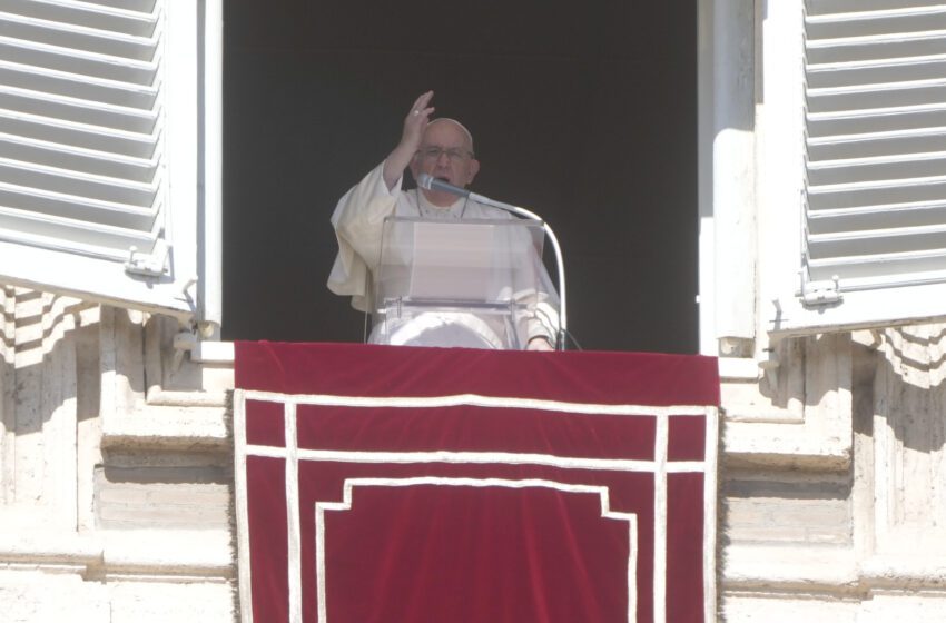  El Papa prolonga el proceso de reforma durante un año en medio de la apatía y las críticas