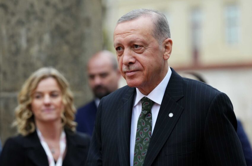 Los líderes de Turquía y Armenia mantienen una reunión cara a cara