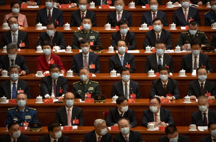  Mientras los líderes se reúnen, los chinos esperan el fin de los límites del “cero-COVID