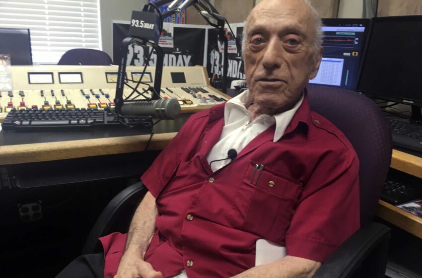  Oldies but Goodies’: El veterano DJ de radio Art Laboe muere a los 97 años