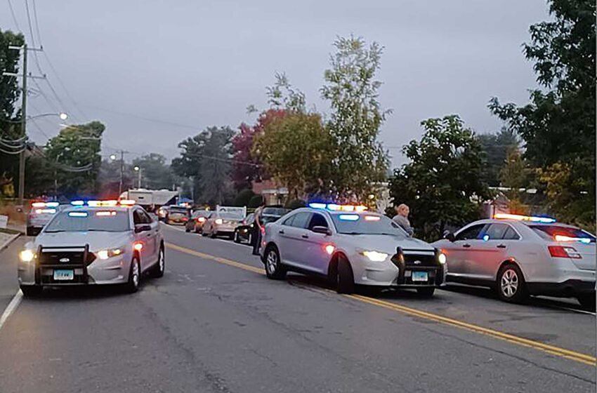  Policía: 2 agentes muertos por disparos y un tercero herido en Connecticut