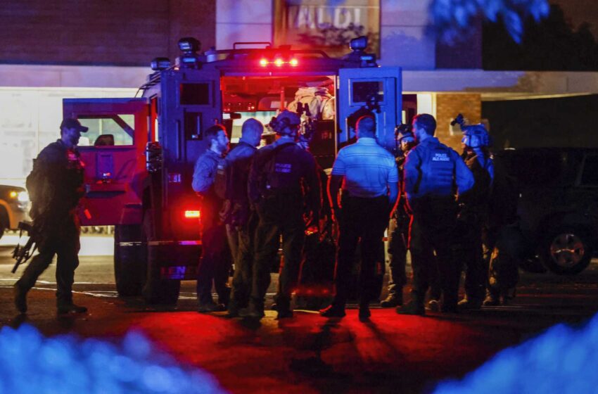  Policía: 5 muertos, incluido un agente, en un tiroteo en Carolina del Norte