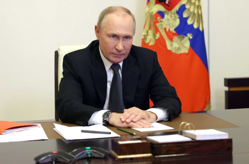  Putin refuerza el control sobre Ucrania y Rusia con la ley marcial