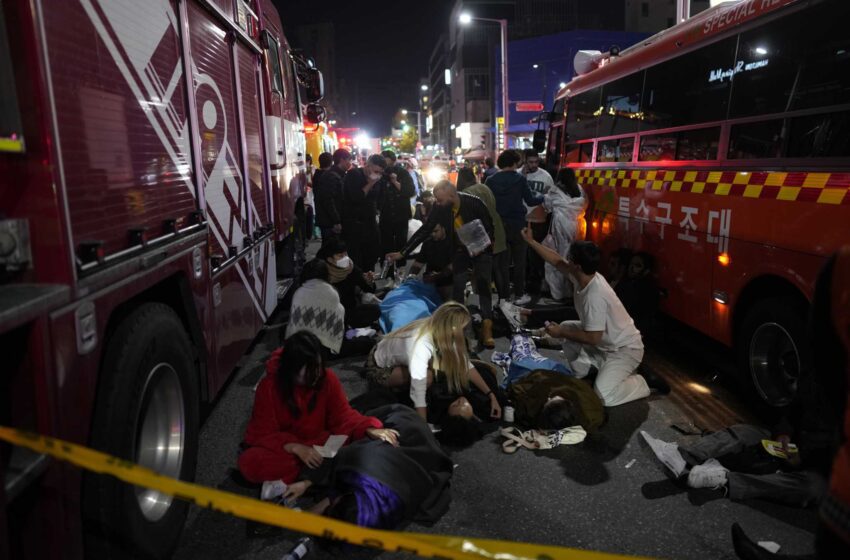  Un aplastamiento mata al menos a 151 personas en las fiestas de Halloween en Seúl