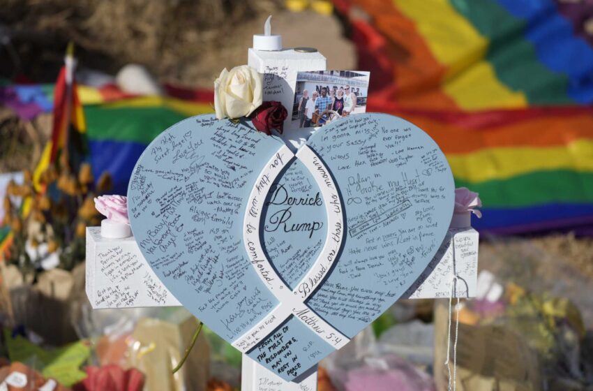  El sospechoso del tiroteo en un club gay de Colorado, detenido sin fianza
