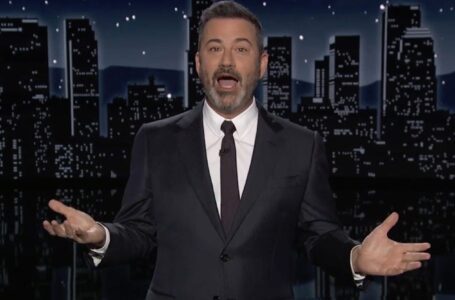 Jimmy Kimmel asalta brutalmente a Donald Trump, Kanye West y Nick Fuentes