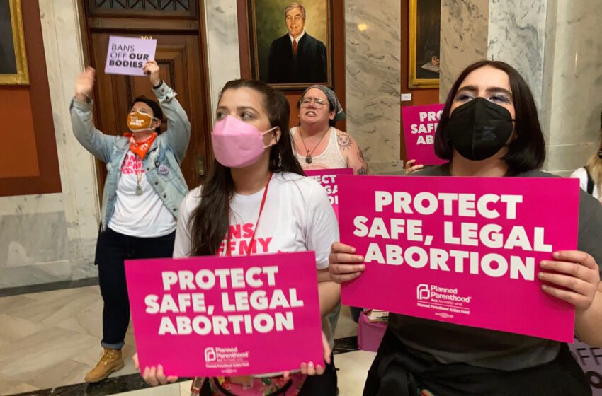  Los votantes de Kentucky se preguntan si existe el derecho al aborto