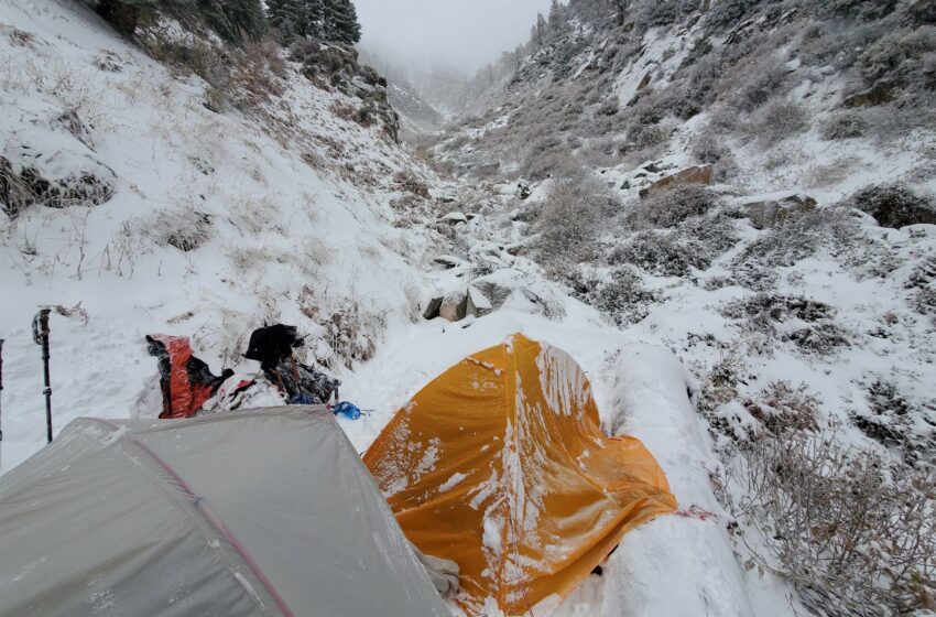  Una tormenta extrema atrapa a los excursionistas, y a sus rescatadores, en un cañón de California durante 3 días