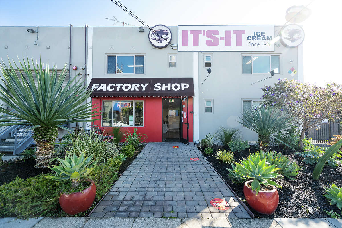 Tienda it's-IT Factory en Burlingame CA. 7 de diciembre de 2022