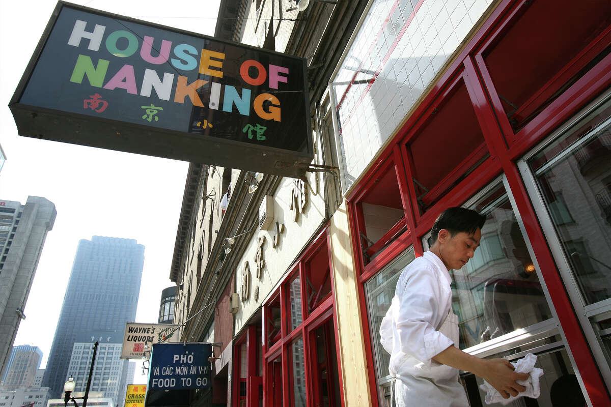 The House of Nanking en Kearny Street en San Francisco es una institución gastronómica legendaria que a menudo tiene largas filas de comensales hambrientos que esperan una mesa.