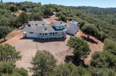 El nuevo castillo de Brad Pitt y las ofertas inmobiliarias más salvajes de California de 2022