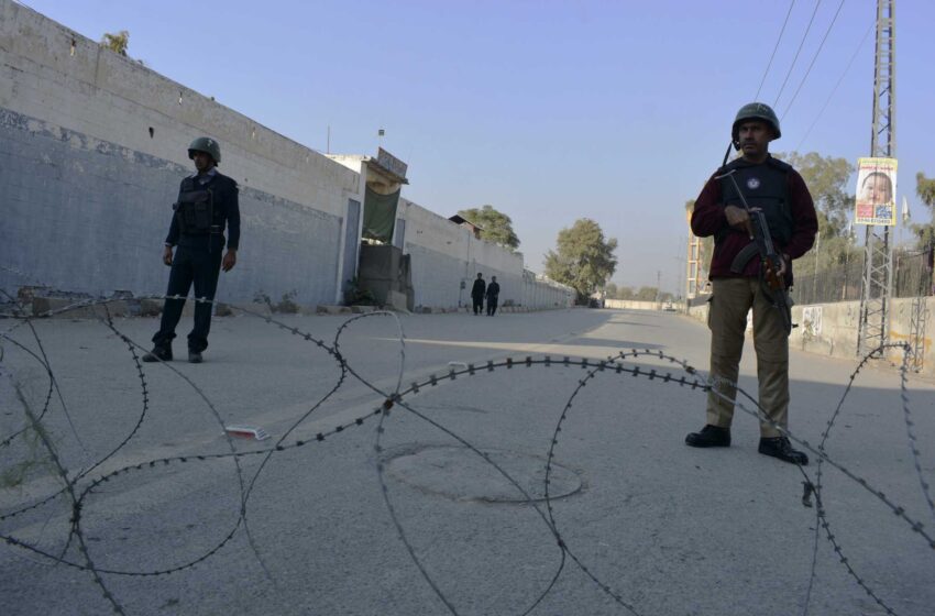  Las autoridades dicen que la redada de Pakistán mata a todos los secuestradores talibanes