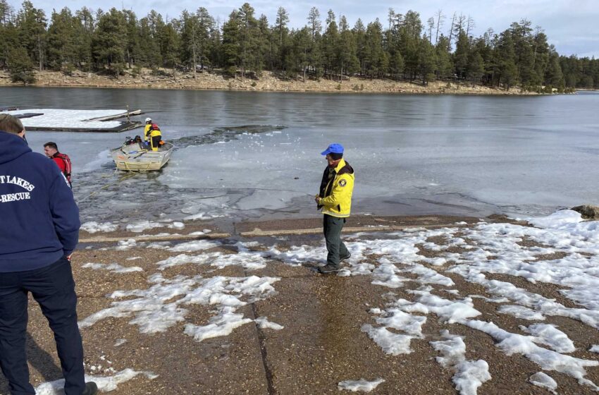  Los padres de 2 entre 3 muertos después de la caída en el lago helado de Arizona