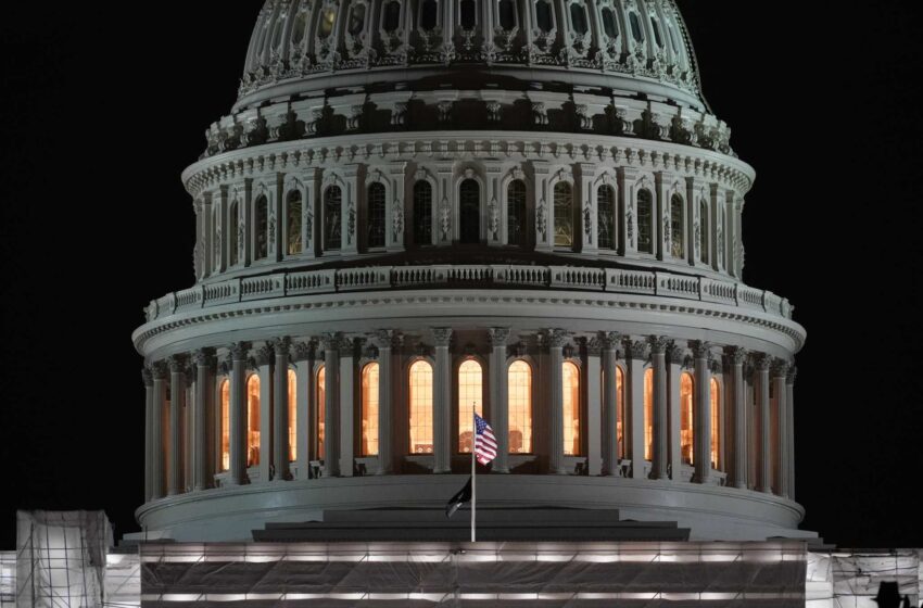  2 años después del 6 de enero, la desbandada de portavoces vuelve a paralizar el Congreso