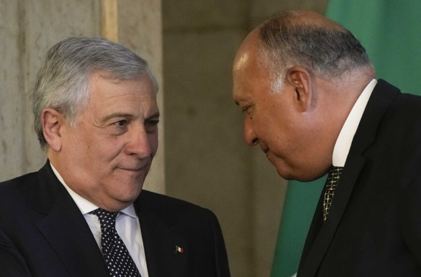  El ministro de Asuntos Exteriores italiano se reúne con responsables egipcios sobre migración y Libia